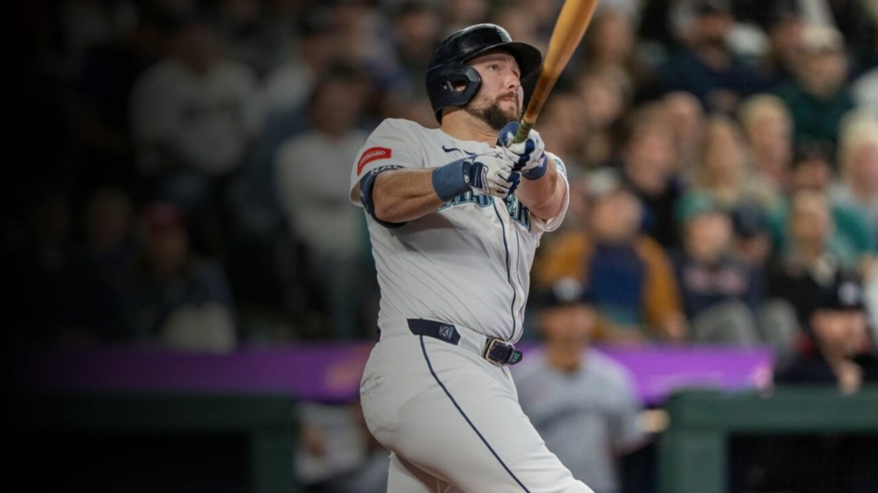 MLB 2025