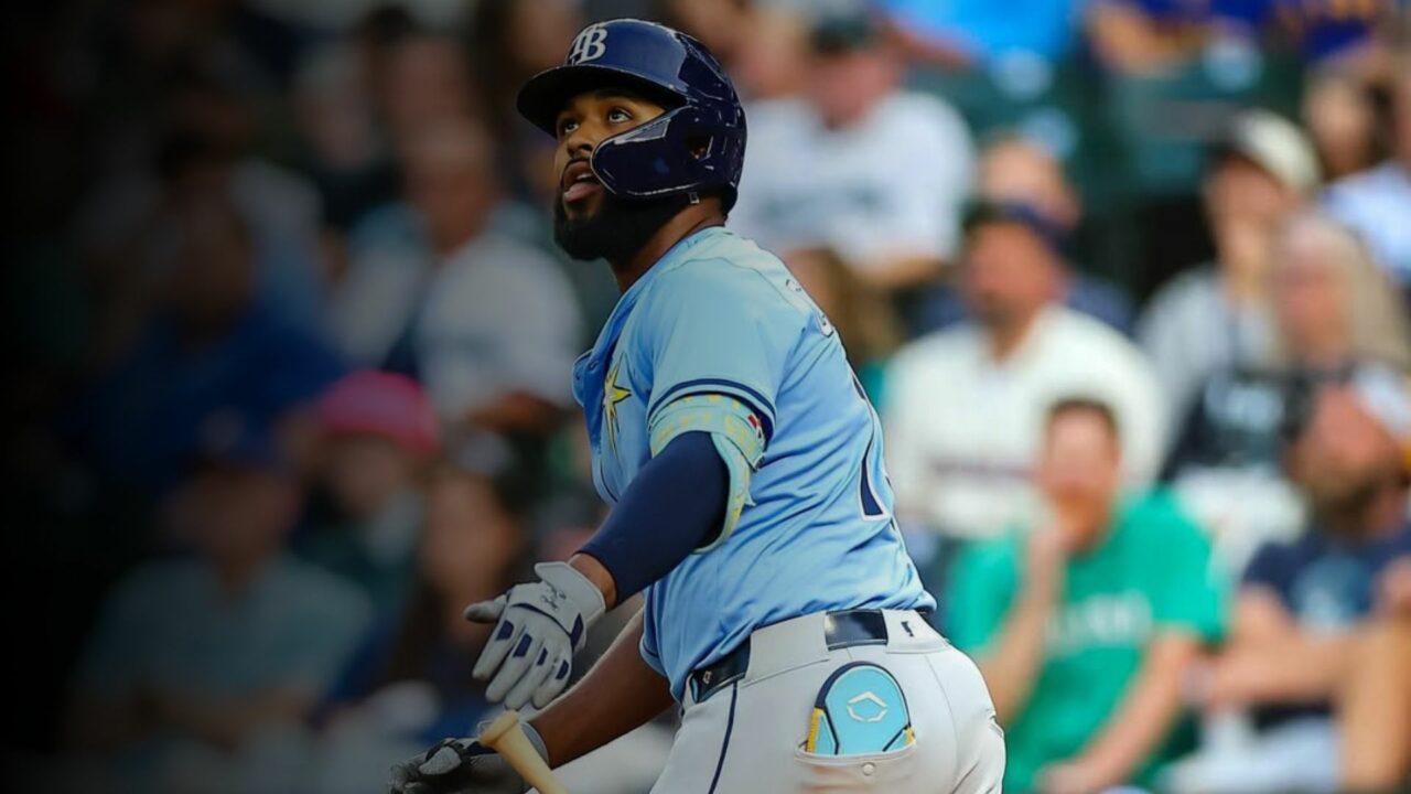 MLB 2025